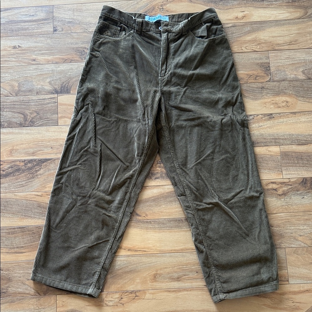 Men's Corduroy Pants in Olive Brown